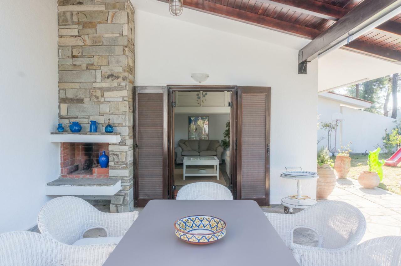 Villa Aurora In Sani With Garden And Pool Exteriér fotografie